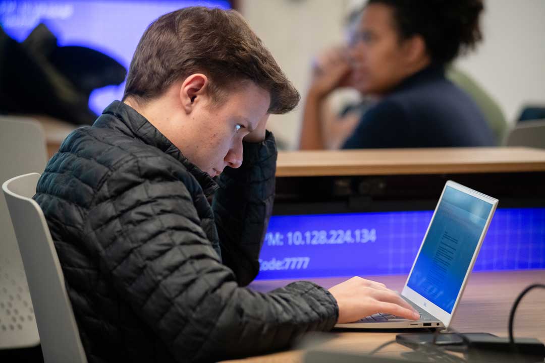 Data Science for Decision Makers